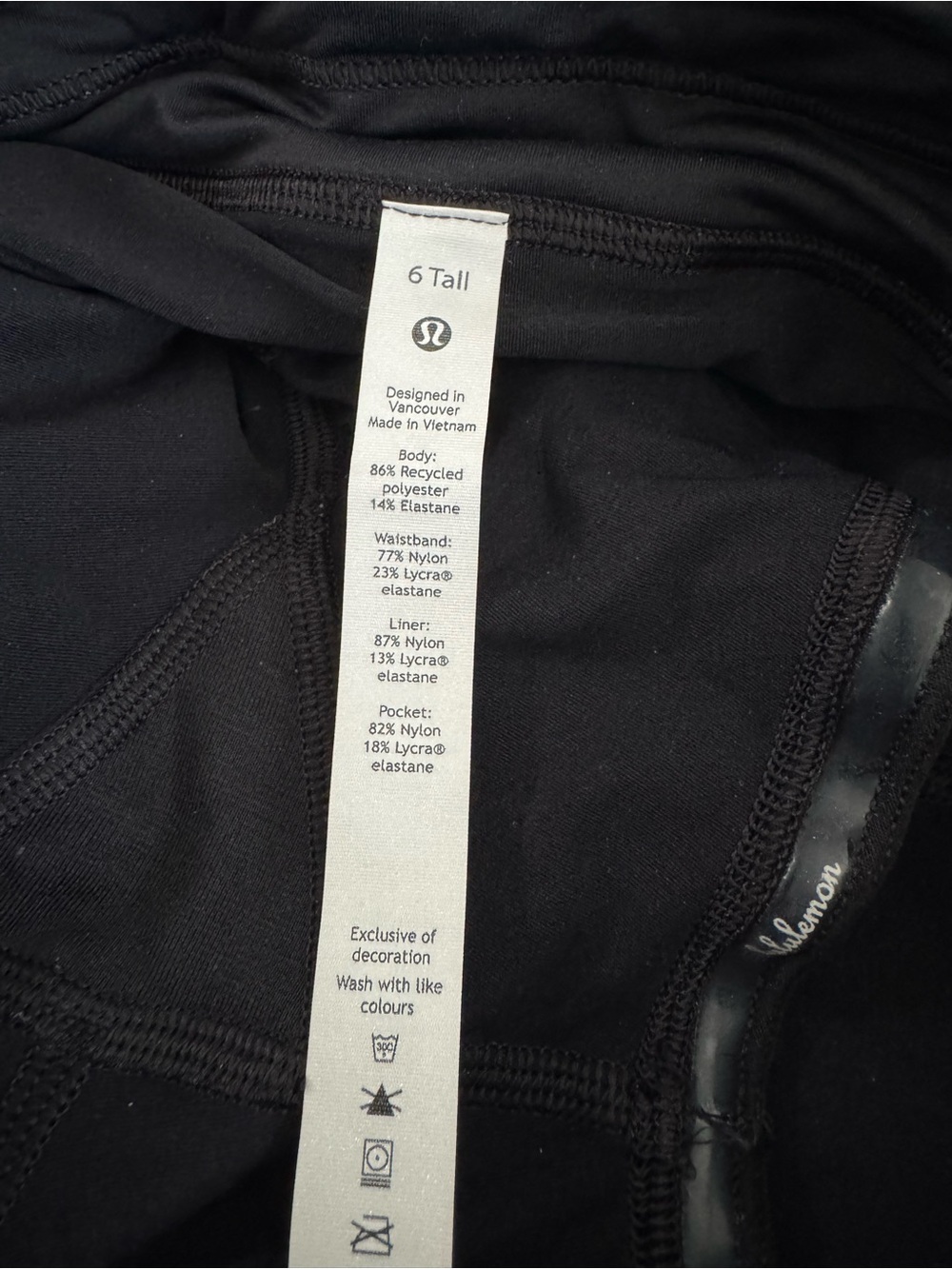Lululemon Pace Rival, Mid-Rise Skirt, Tall
Black, size 6 - Picture 3 of 4